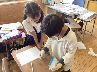 高齢者疑似体験２.jpg