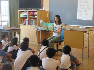 読み聞かせ１.jpg