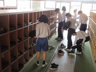 ６年生奉仕作業３.jpg