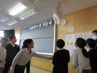 ４年理科発展授業２.jpg