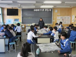 ４年理科発展授業１.jpg