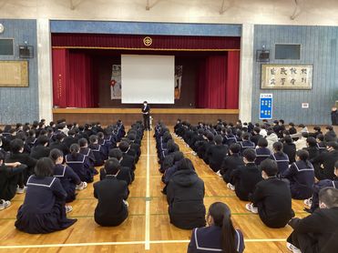 学年集会３年 (2).jpg